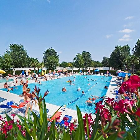 Happy Camp Mobile Homes In Butterfly Camping Village Peschiera del Garda Eksteriør bilde